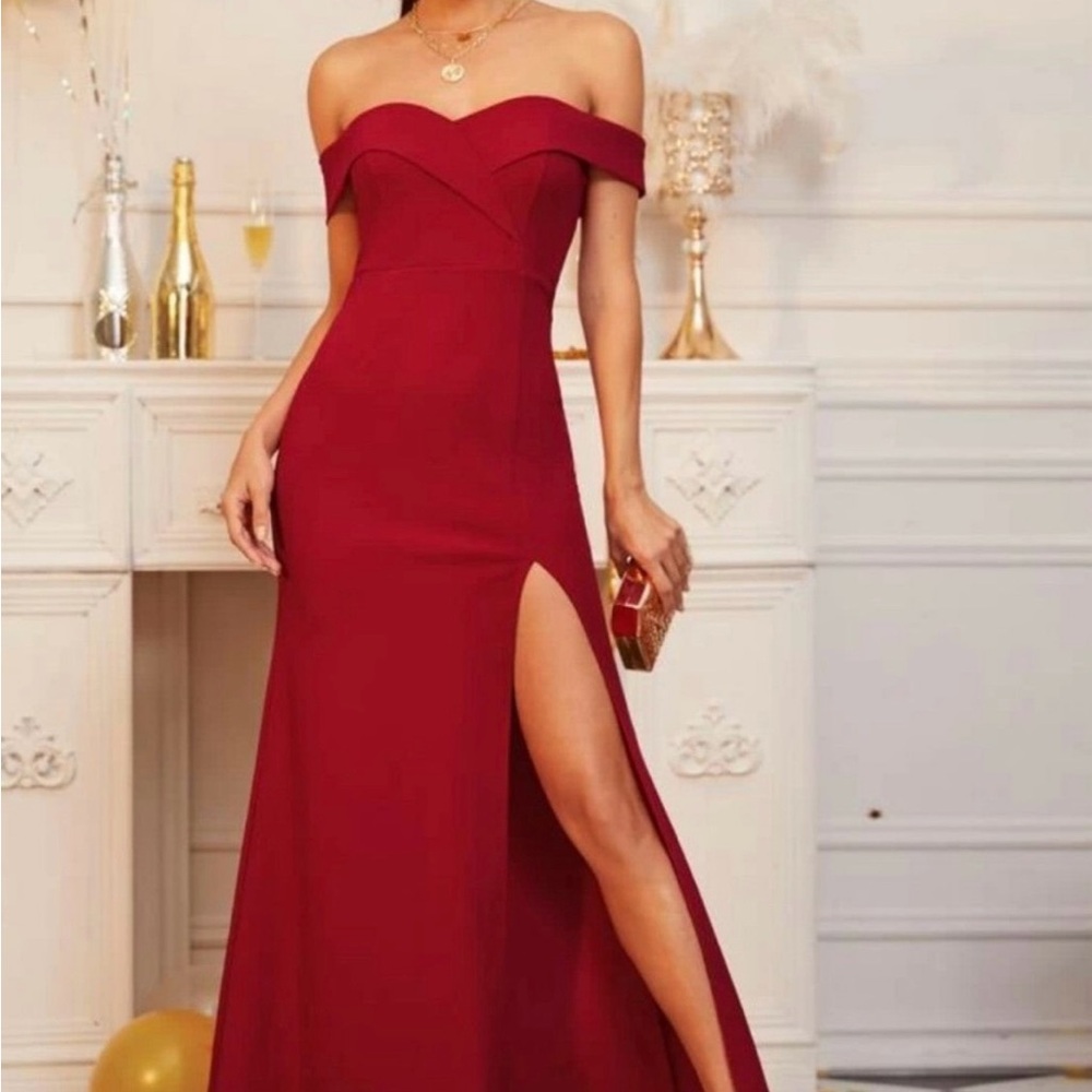 SHEIN Strapless Burgundy Evening Dress